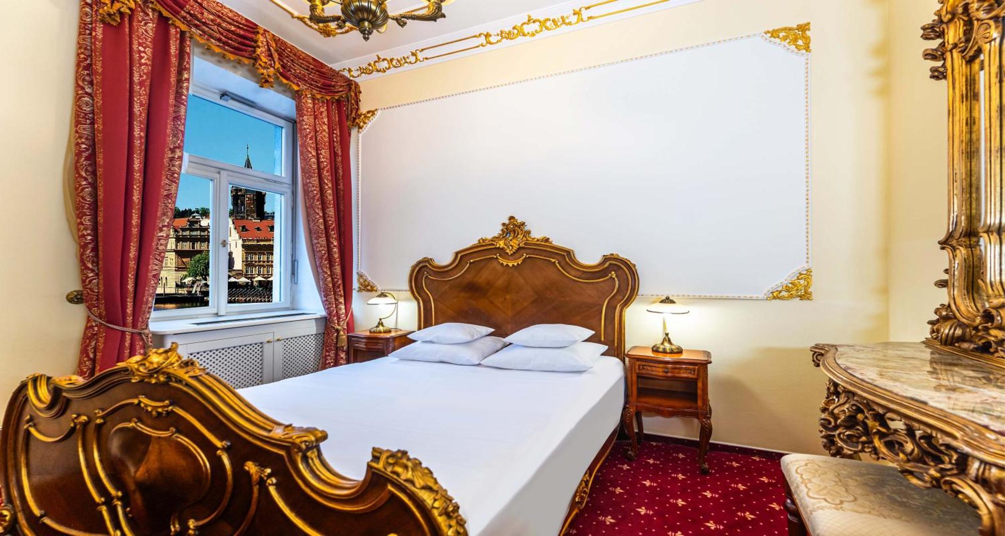 Hotel General Old Town Prag Eksteriør billede